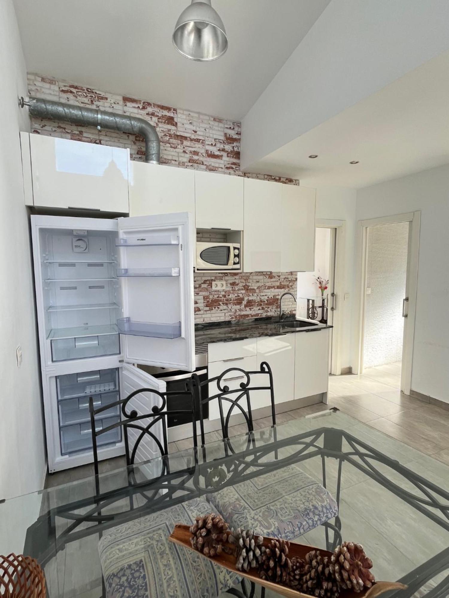 Loftcambrils Apartment ภายนอก รูปภาพ